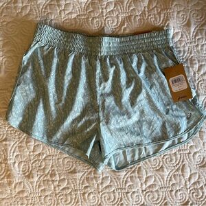ASICS Women's Athletic Shorts in Aqua Blue Print size Large